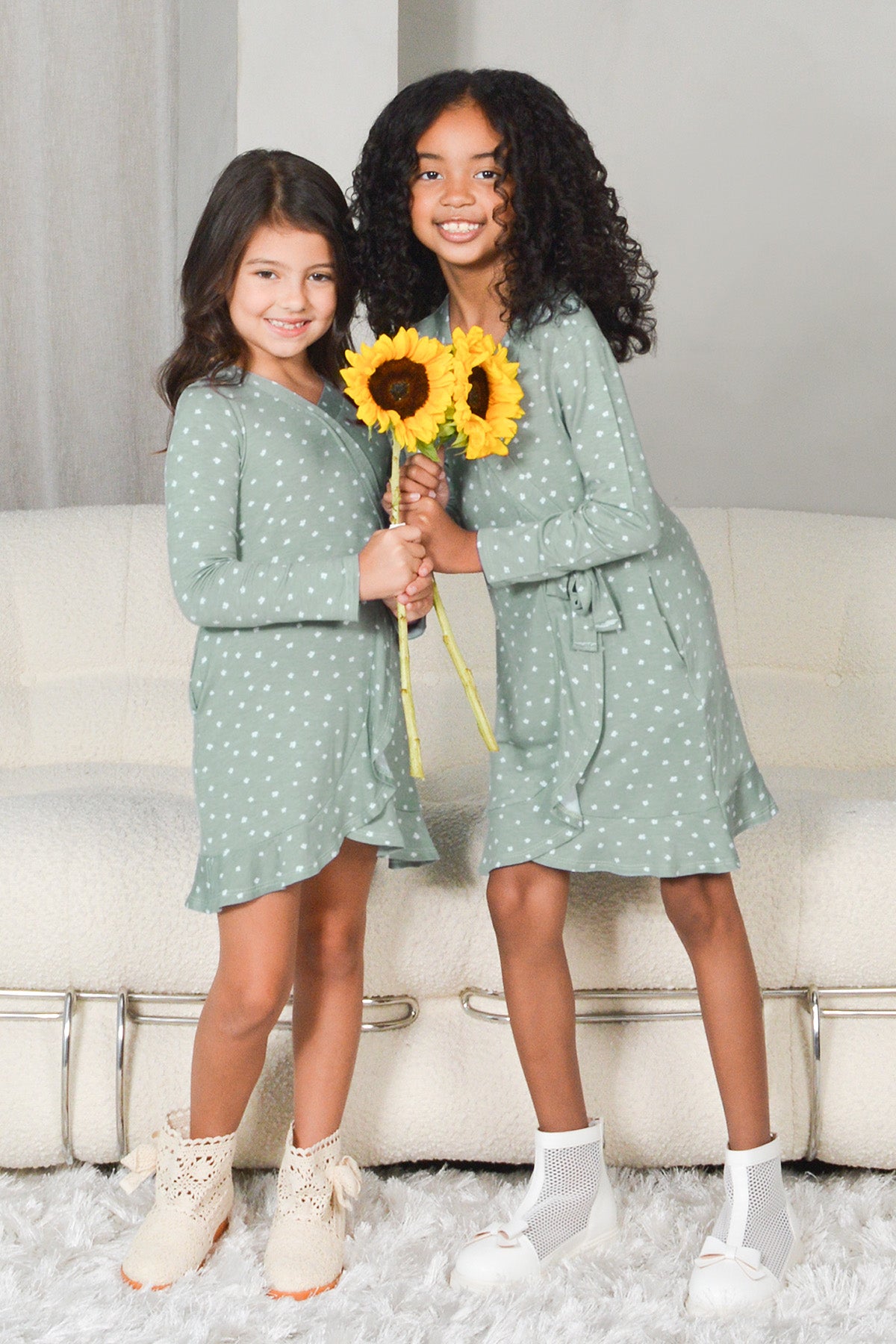 Mommy and Me Dresses - Family Matching Outfits Soft Jersey Pocket Wrap Dress Cute Print for Family Photoshoot - Floral Sage 