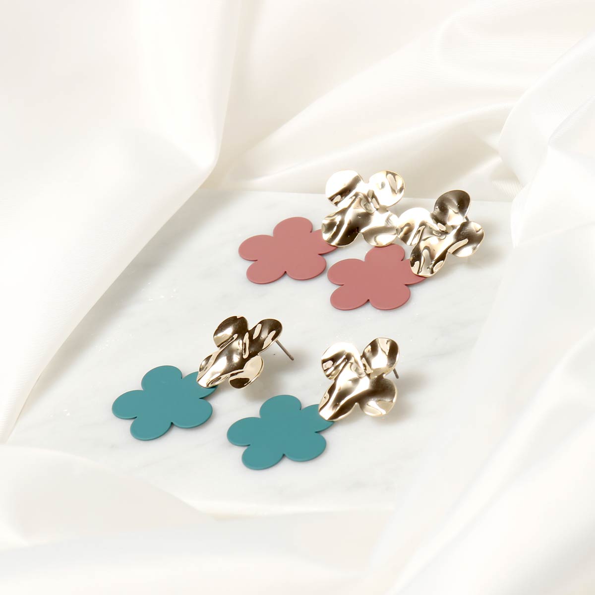 Mini Momo Flower Coated Metal Statement Earrings - Floral Oversized Drop Dangles Women's Fashion Jewelry Gift - Group