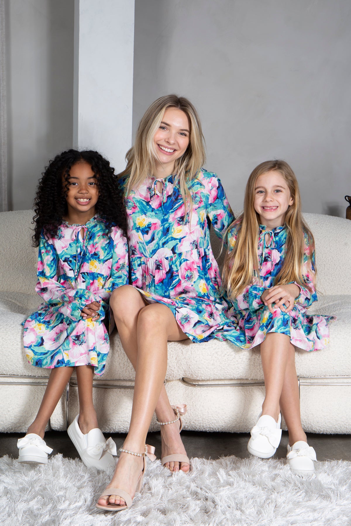 Mommy and Me Matching Dresses - Boho Long Sleeve Tiered Ruffle Hem Pocket Tunic Dress - Lifestyle - Front - Floral Pink