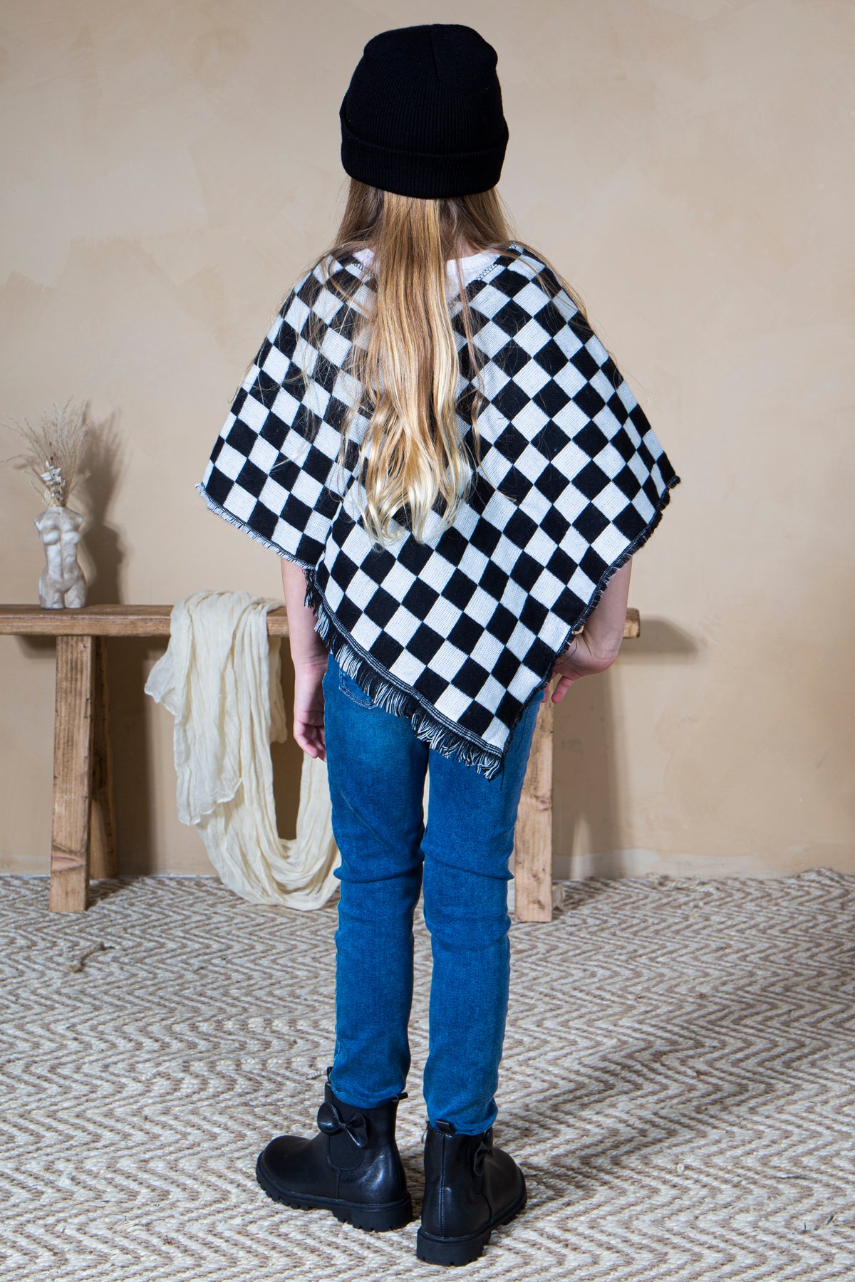 Mini Momo Blanket Shawl Wrap Mommy and Me Matching Cape - Blanket Poncho Buffalo Plaid Warm Cardigan - Lifestyle - Back