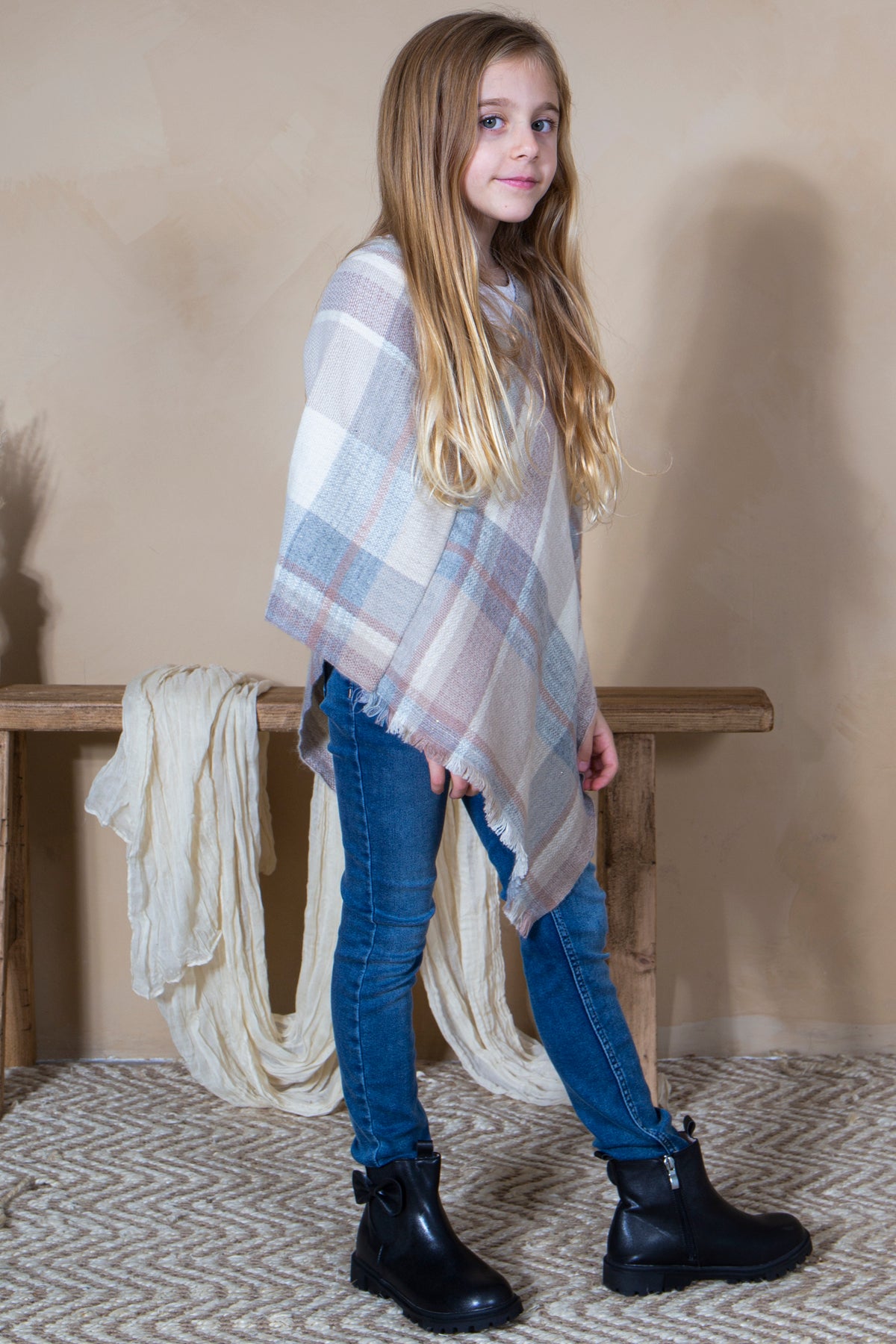 Mini Momo Blanket Shawl Wrap Mommy and Me Matching Cape - Winter Poncho Buffalo Plaid Warm Cardigan - Lifestyle - Side