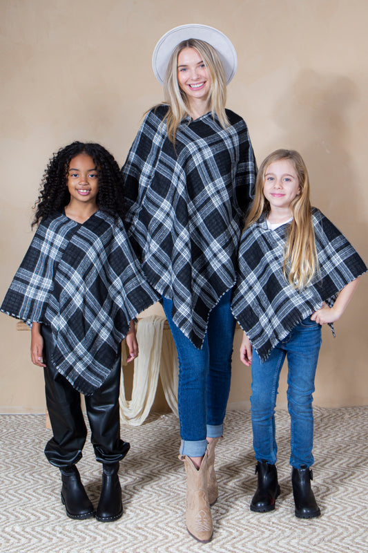 Mini Momo Blanket Shawl Wrap Mommy and Me Matching Cape - Winter Poncho Buffalo Plaid Warm Cardigan - Lifestyle